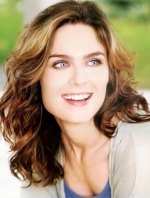 Emily+Deschanel