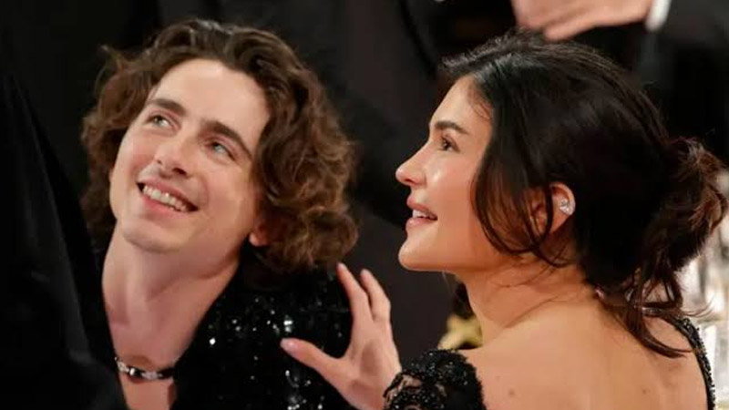  Timothée Chalamet Distances Himself From Kylie Jenner to Focus on Bob Dylan Biopic