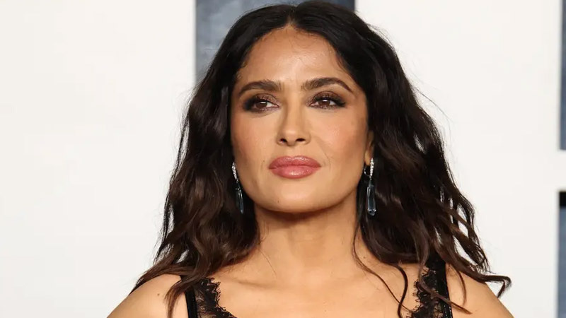  Salma Hayek Finally Reveals Secrets Behind Her Decade-Long ‘Wicked’ Journey